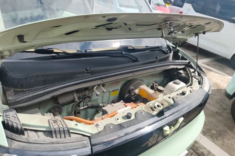 Used Wuling Hongguang MINIEV 2021 Macaron Premium Model – Lithium Iron Phosphate Engine Bay