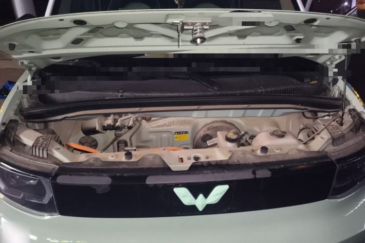 Used Wuling Hongguang MINIEV 2021 Macaron Premium Model – Lithium Iron Phosphate Engine Bay