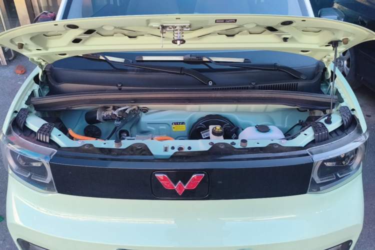 Used Wuling Hongguang MINIEV 2021 Macaron Premium Model – Lithium-NMC Engine Bay