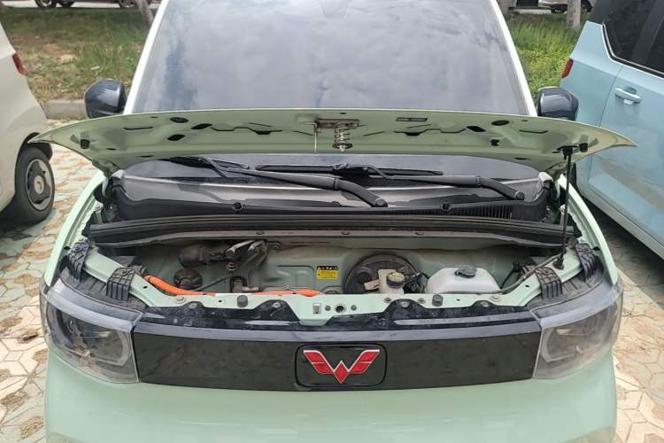 Used Wuling Hongguang MINIEV 2021 Macaron Premium Model – Lithium Iron Phosphate Engine Bay
