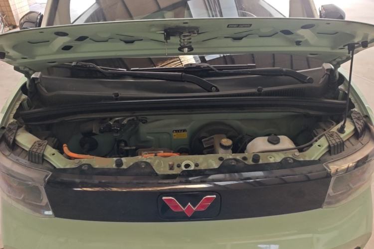 Used Wuling Hongguang MINIEV 2021 Macaron Premium Model – Lithium-NMC Engine Bay