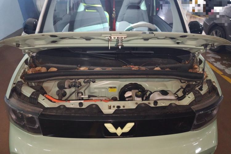 Used Wuling Hongguang MINIEV 2021 Macaron Premium Model – Lithium Iron Phosphate Engine Bay
