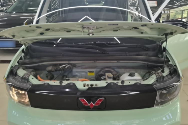 Used Wuling Hongguang MINIEV 2021 Macaron Premium Model – Lithium Iron Phosphate Engine Bay