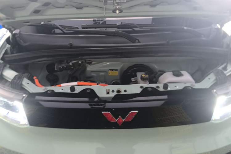 Used Wuling Hongguang MINIEV 2021 Macaron Premium Model – Lithium-NMC Engine Bay