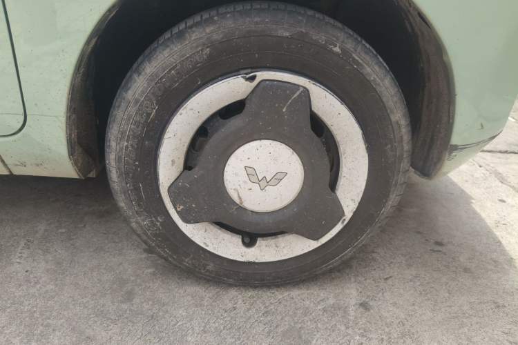 Used Wuling Hongguang MINIEV 2021 Macaron Premium Model – Lithium Iron Phosphate Exterior 1