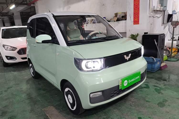Used Wuling Hongguang MINIEV 2021 Macaron Premium Model – Lithium Iron Phosphate Exterior 1