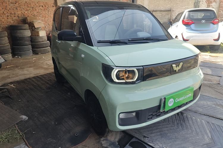Used Wuling Hongguang MINIEV 2021 Macaron Fashion Model Lithium Iron Phosphate Exterior 1