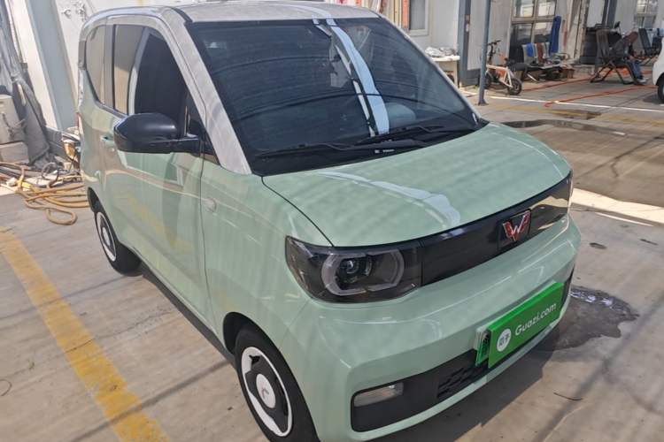 Used Wuling Hongguang MINIEV 2021 Macaron Premium Model – Lithium Iron Phosphate Exterior 1