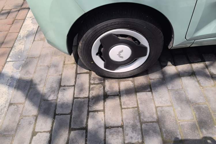 Used Wuling Hongguang MINIEV 2021 Macaron Fashion Edition Lithium-Ion Battery Exterior 1