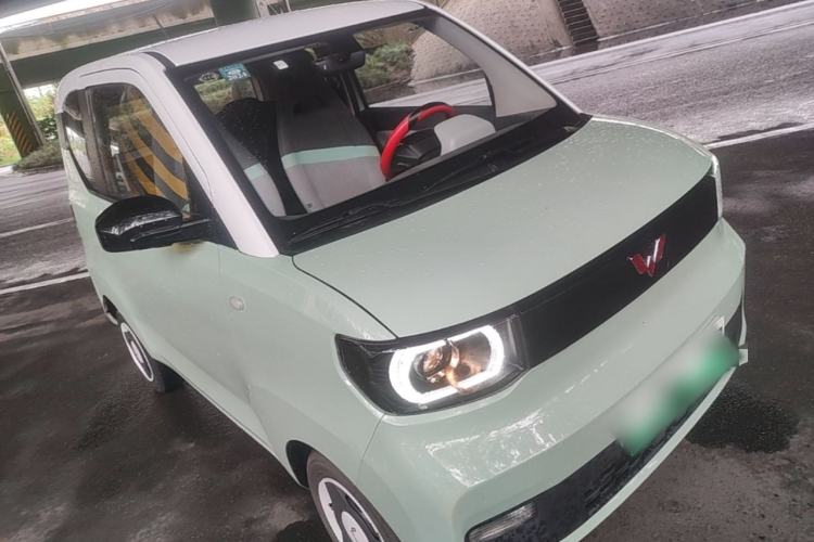 Used Wuling Hongguang MINIEV 2021 Macaron Premium Model – Lithium Iron Phosphate Exterior 1