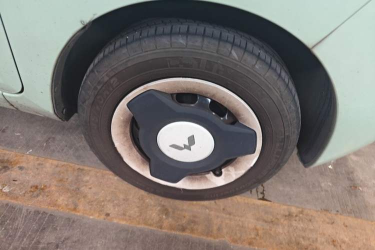 Used Wuling Hongguang MINIEV 2021 Macaron Premium Model – Lithium Iron Phosphate Exterior 1