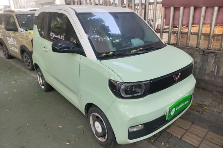 Used Wuling Hongguang MINIEV 2021 Macaron Premium Model – Lithium Iron Phosphate Exterior 1