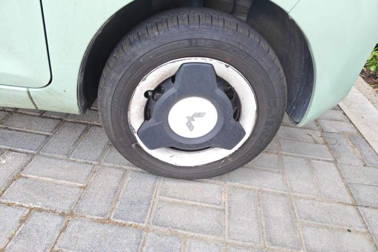 Used Wuling Hongguang MINIEV 2021 Macaron Premium Model – Lithium Iron Phosphate Exterior 1