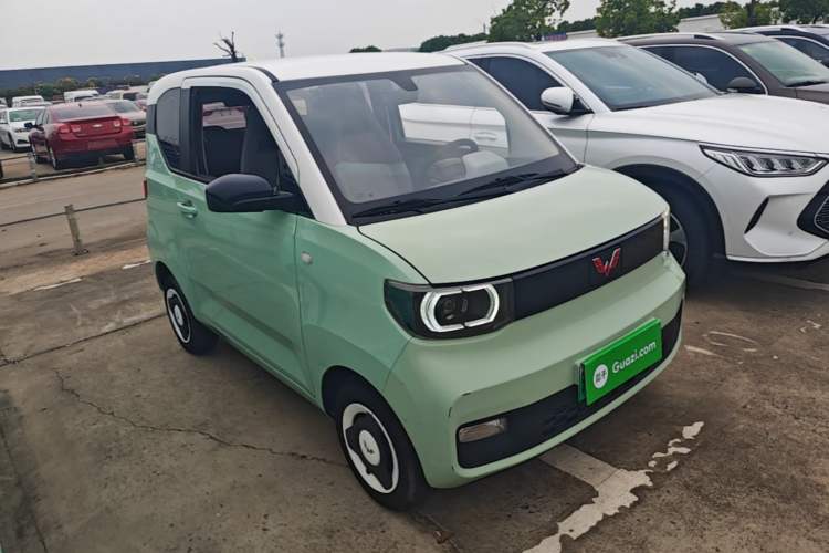 Used Wuling Hongguang MINIEV 2021 Macaron Fashion Model Lithium Iron Phosphate Exterior 1