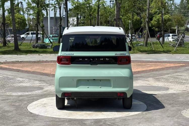 Used Wuling Hongguang MINIEV 2021 Macaron Premium Model – Lithium Iron Phosphate Exterior 11