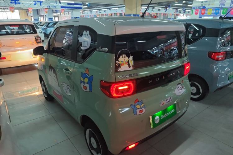 Used Wuling Hongguang MINIEV 2021 Macaron Fashion Model Lithium Iron Phosphate Exterior 2