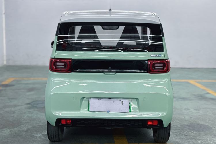 Used Wuling Hongguang MINIEV 2021 Macaron Sandwich Model 120 km Lithium Iron Phosphate Exterior 2