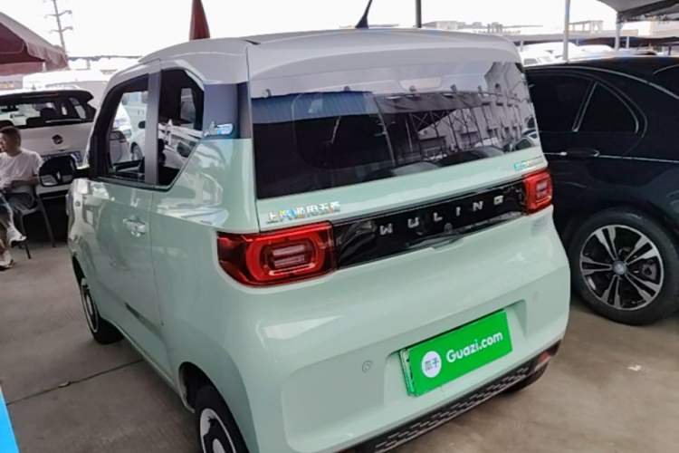 Used Wuling Hongguang MINIEV 2021 Macaron Premium Model – Lithium Iron Phosphate Exterior 2