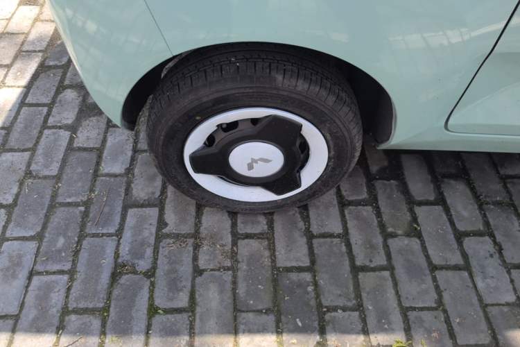 Used Wuling Hongguang MINIEV 2021 Macaron Fashion Edition Lithium-Ion Battery Exterior 2