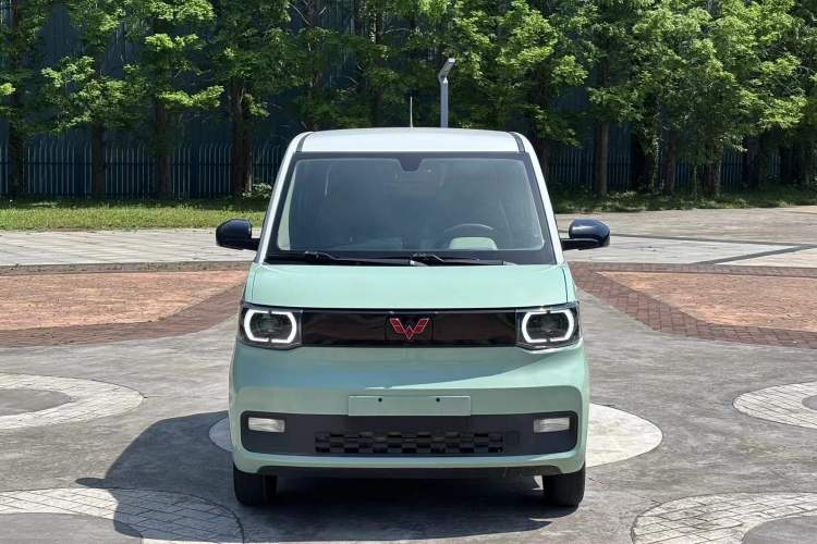 Used Wuling Hongguang MINIEV 2021 Macaron Premium Model – Lithium Iron Phosphate Exterior 2