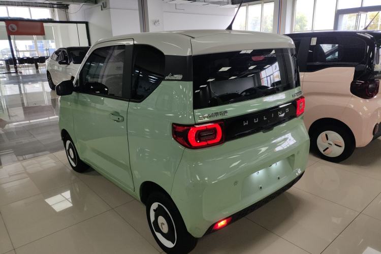 Used Wuling Hongguang MINIEV 2021 Macaron Premium Model – Lithium Iron Phosphate Exterior 2