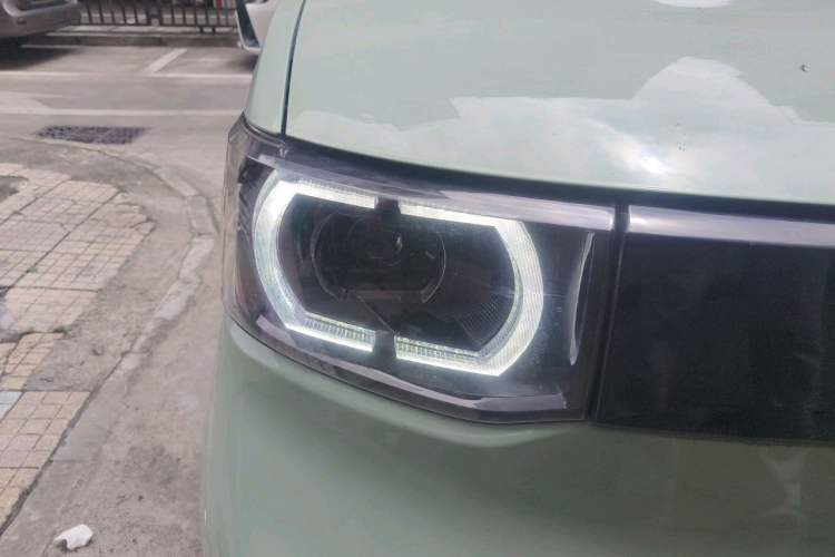 Used Wuling Hongguang MINIEV 2021 Macaron Premium Model – Lithium Iron Phosphate Exterior 3