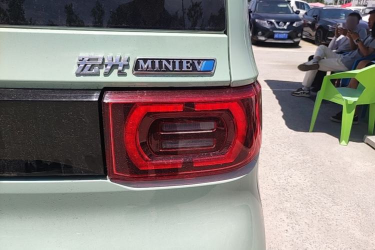 Used Wuling Hongguang MINIEV 2021 Macaron Premium Model – Lithium-NMC Exterior 3