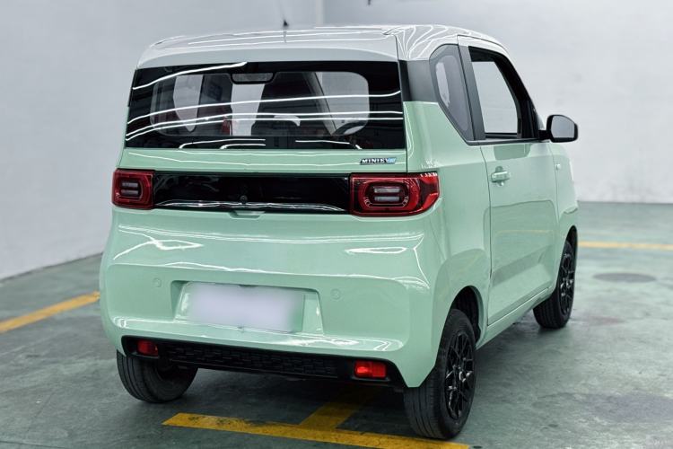 Used Wuling Hongguang MINIEV 2021 Macaron Sandwich Model 120 km Lithium Iron Phosphate Exterior 3