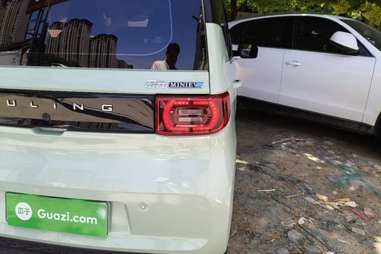 Used Wuling Hongguang MINIEV 2021 Macaron Premium Model – Lithium Iron Phosphate Exterior 3