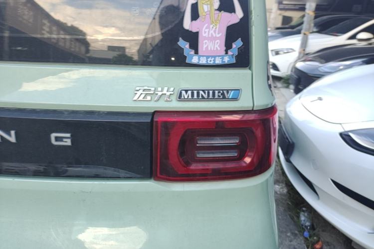 Used Wuling Hongguang MINIEV 2021 Macaron Premium Model – Lithium Iron Phosphate Exterior 3