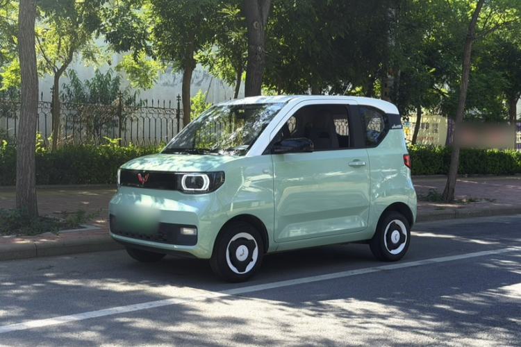 Used Wuling Hongguang MINIEV 2021 Macaron Fashion Model Lithium Iron Phosphate Exterior 4
