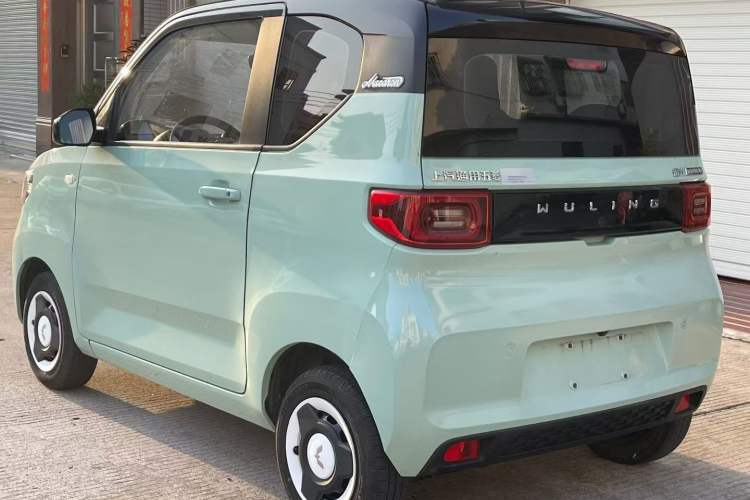 Used Wuling Hongguang MINIEV 2021 Macaron Premium Model – Lithium Iron Phosphate Exterior 4