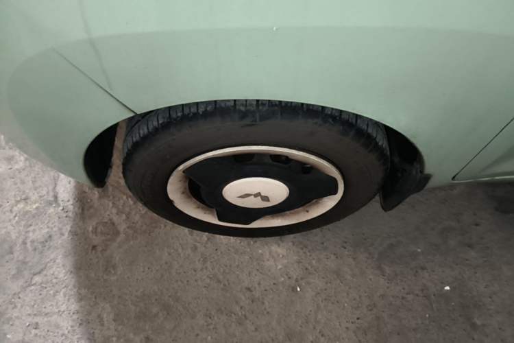 Used Wuling Hongguang MINIEV 2021 Macaron Fashion Edition Lithium-Ion Battery Exterior 4