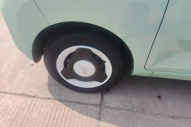Used Wuling Hongguang MINIEV 2021 Macaron Premium Model – Lithium Iron Phosphate Exterior 4