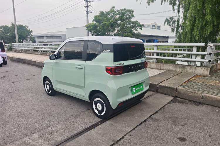 Used Wuling Hongguang MINIEV 2021 Macaron Premium Model – Lithium Iron Phosphate Exterior 4