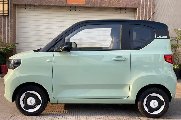 Used Wuling Hongguang MINIEV 2021 Macaron Premium Model – Lithium Iron Phosphate Exterior 5