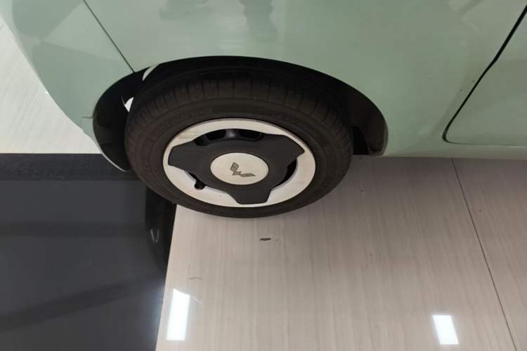 Used Wuling Hongguang MINIEV 2021 Macaron Premium Model – Lithium Iron Phosphate Exterior 5