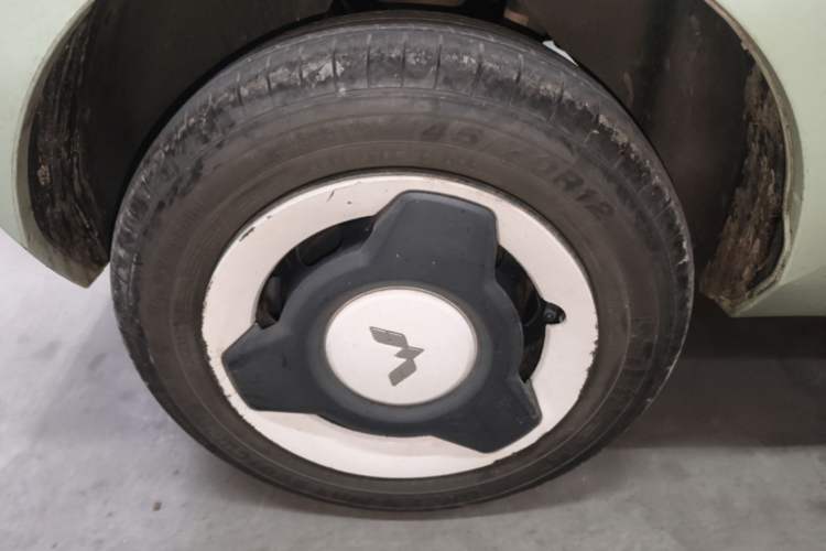 Used Wuling Hongguang MINIEV 2021 Macaron Fashion Model Lithium Iron Phosphate Exterior 5