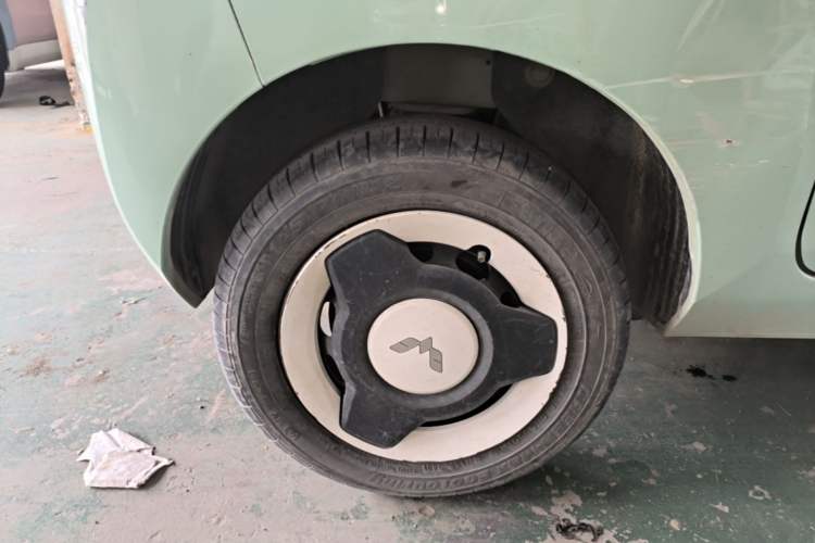 Used Wuling Hongguang MINIEV 2021 Macaron Fashion Model Lithium Iron Phosphate Exterior 5