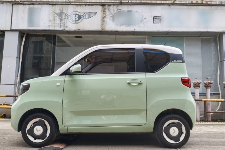 Used Wuling Hongguang MINIEV 2021 Macaron Premium Model – Lithium Iron Phosphate Exterior 6