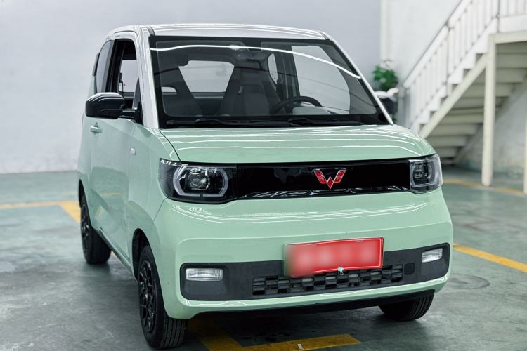 Used Wuling Hongguang MINIEV 2021 Macaron Sandwich Model 120 km Lithium Iron Phosphate Exterior 6