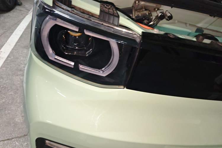 Used Wuling Hongguang MINIEV 2021 Macaron Fashion Model Lithium Iron Phosphate Exterior 6