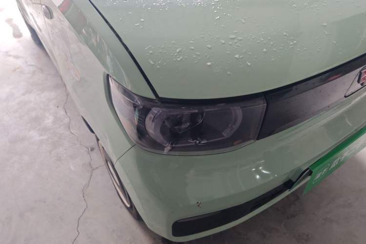 Used Wuling Hongguang MINIEV 2021 Macaron Premium Model – Lithium Iron Phosphate Exterior 6