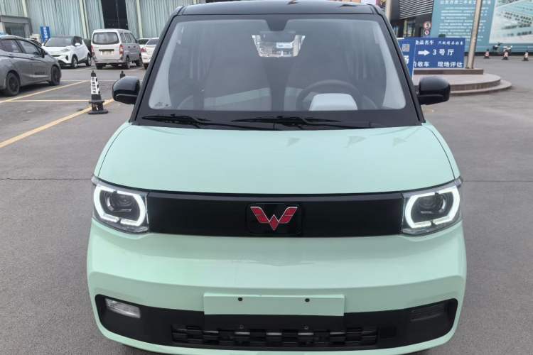 Used Wuling Hongguang MINIEV 2021 Macaron Premium Model – Lithium Iron Phosphate Exterior 7