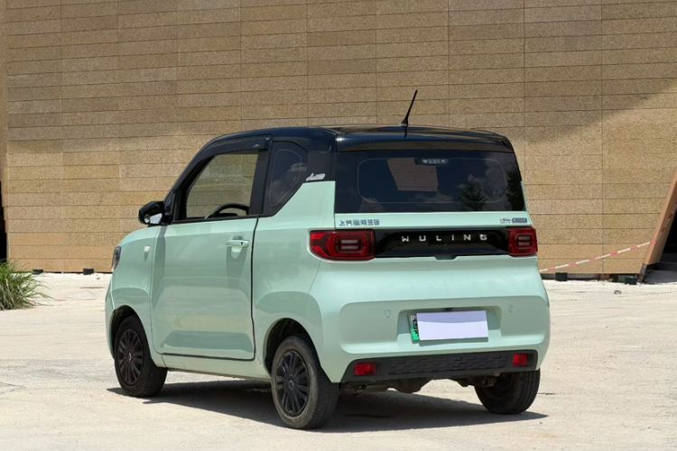 Used Wuling Hongguang MINIEV 2021 Macaron Premium Model – Lithium Iron Phosphate Exterior 7