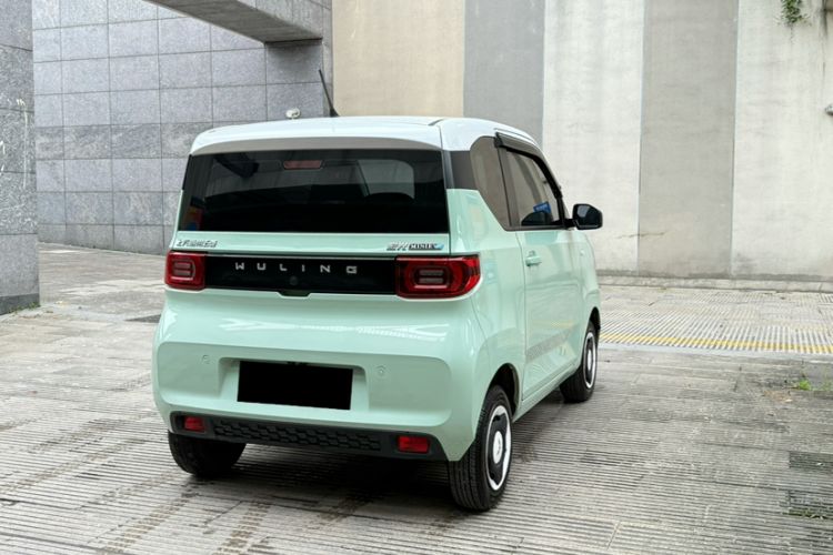 Used Wuling Hongguang MINIEV 2021 Macaron Fashion Model Lithium Iron Phosphate Exterior 7