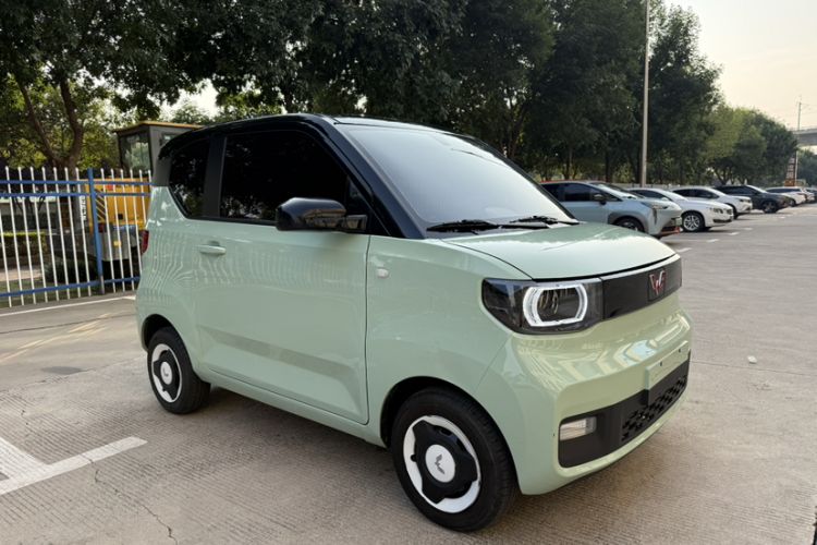 Used Wuling Hongguang MINIEV 2021 Macaron Premium Model – Lithium Iron Phosphate Exterior 8