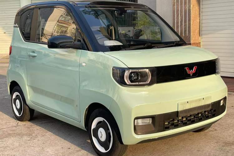 Used Wuling Hongguang MINIEV 2021 Macaron Premium Model – Lithium Iron Phosphate Exterior 9