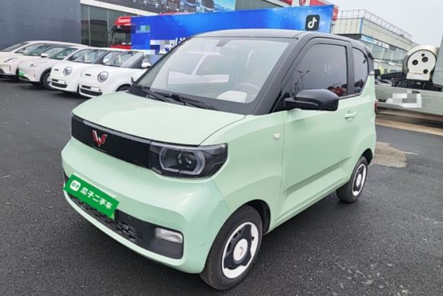 Used Wuling Hongguang MINIEV 2021 Macaron Fashion Model Lithium Iron Phosphate
