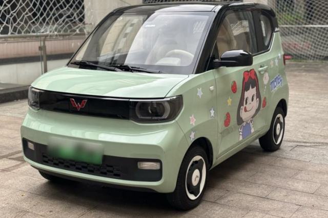 Wuling Hongguang MINIEV 2021 Macaron Premium Model – Lithium Iron Phosphate usado